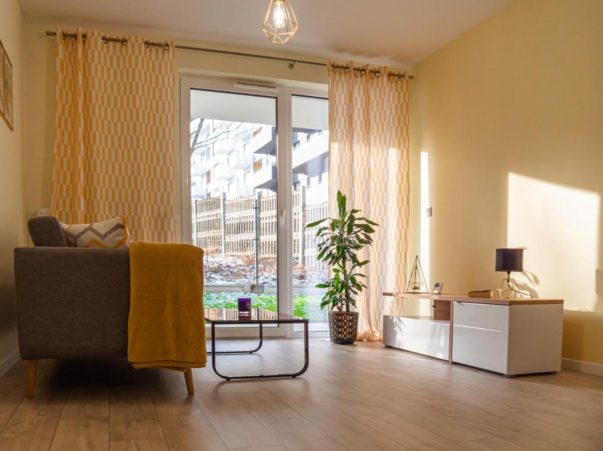 Przytulny apartament z ogródkiem Kraków Zewnętrze zdjęcie