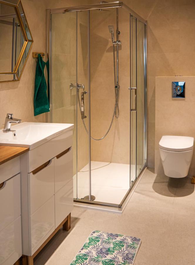 Przytulny apartament z ogródkiem Kraków Zewnętrze zdjęcie